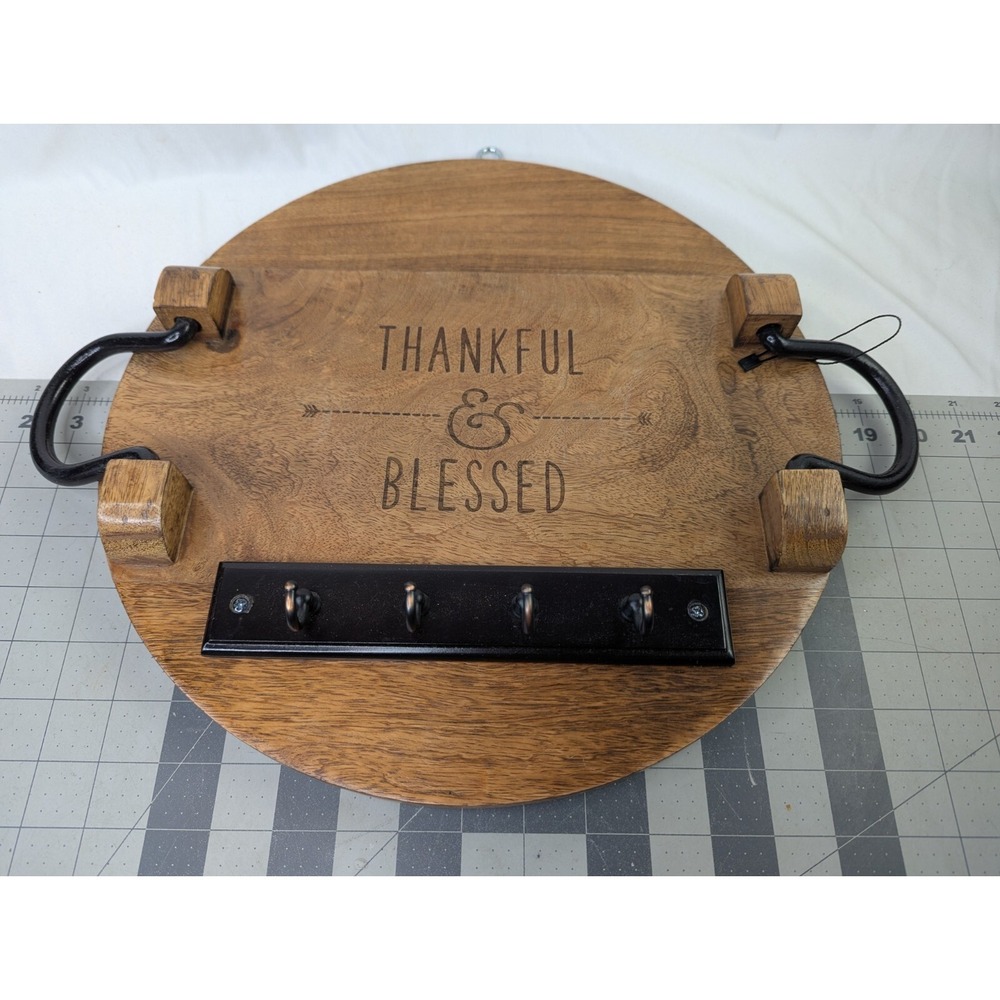 Thirty One Wooden Round Key Holder Thankful Blessed